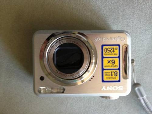 SONY Cybershot DSC-S800 Digital Camera